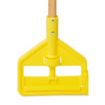 Rubbermaid Wood Wet Mop Handle 54″ - Image 2