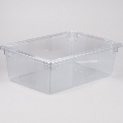 Rectangular clear plastic storage box with lid, durable and versatile food or organization container for home, office, or kitchen storage solutions.