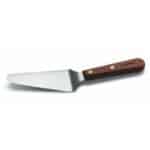 Chopping knife with wooden handle for kitchen use, designed for precision slicing and cutting. Perfect for culinary professionals and home cooks for kitchen hygiene and food safety.