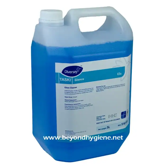 Highly effective glass cleaner in a 5-liter blue container, ideal for cleaning glass surfaces with a powerful formula, suitable for commercial and industrial use in Asia.