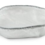 Disposable vomit bag for medical or travel use, hygienic and portable for cleaning or emergency situations.