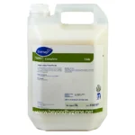 Diversey TASKI Complete floor finish in a 5-liter container, ideal for long-lasting commercial flooring maintenance and hygiene.