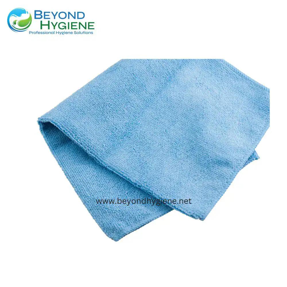 TERRY CLOTH (4) Microfiber cleaning cloth for hygiene and sanitation; durable, soft, and effective for professional cleaning solutions in Asian markets.