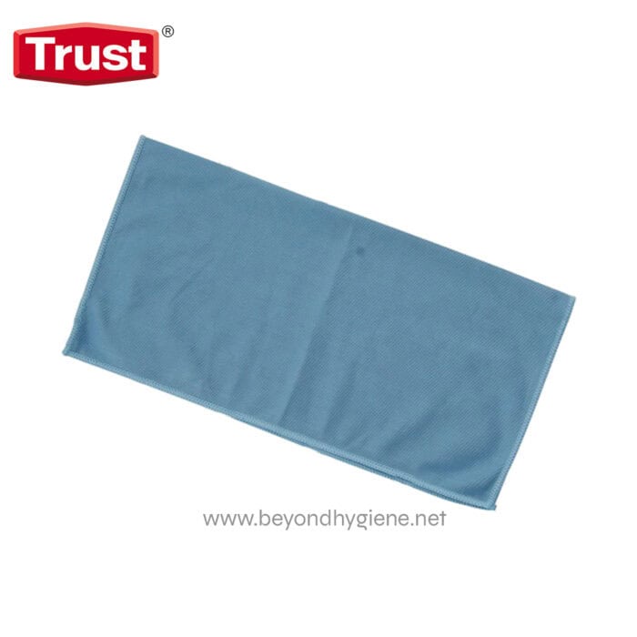 Disposable blue mat for hygiene and sanitation, ideal for professional cleaning and sanitation purposes. Perfect for healthcare, hospitality, and cleaning industries to ensure cleanliness standards.