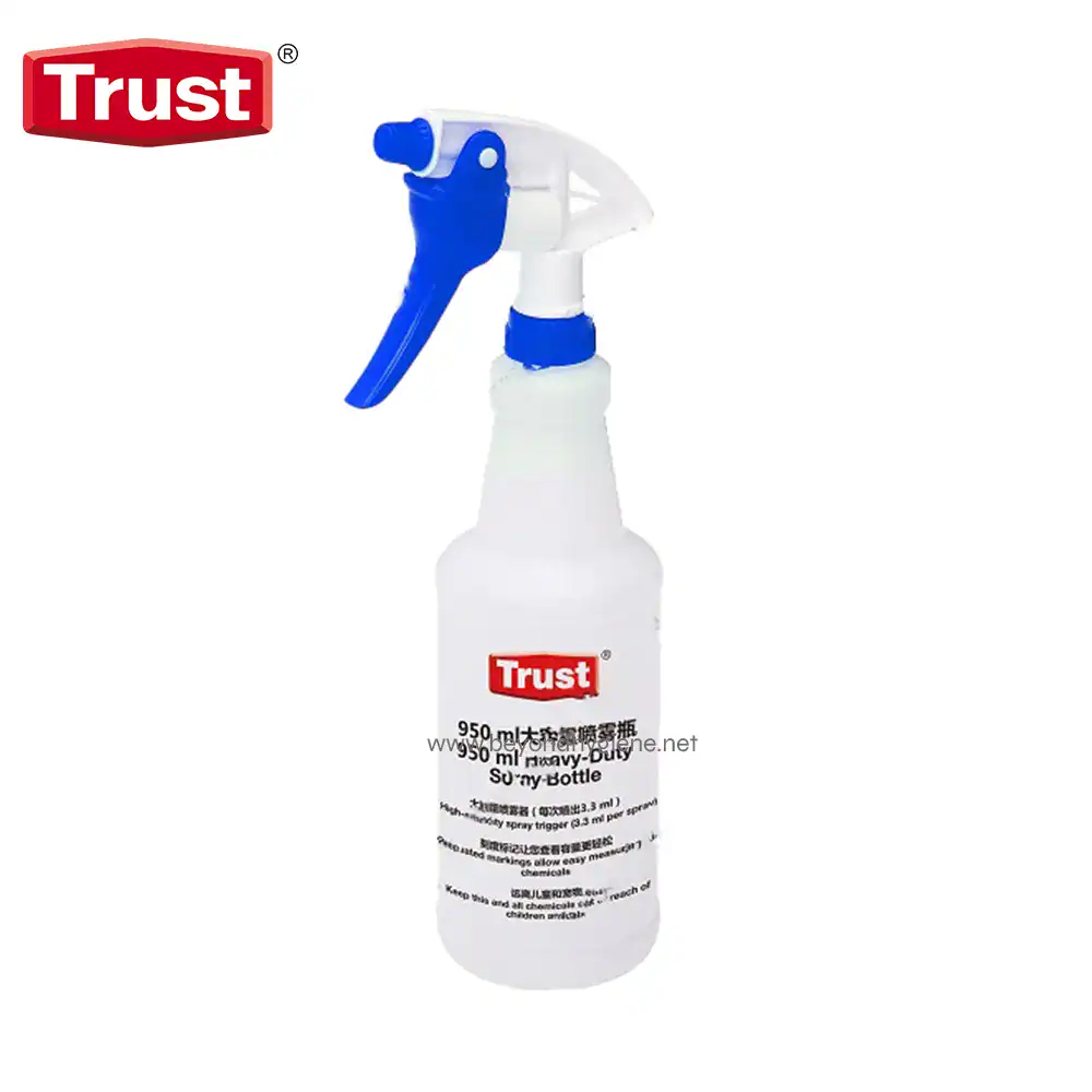 TR-6947BLUE Hospital disinfectant spray bottle for effective hygiene and sanitation in commercial and healthcare settings. Reliable sanitizing solution for enhanced cleanliness.