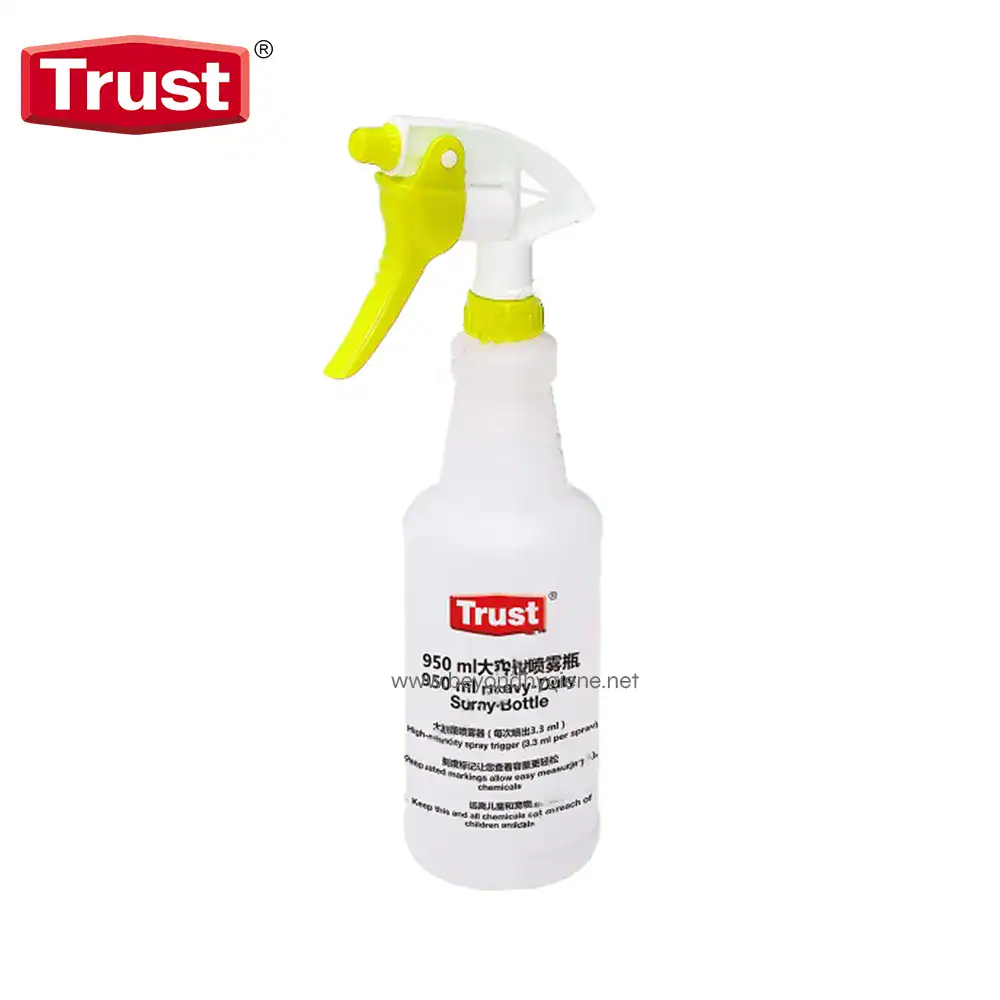 TR-6947YEL Spray bottle for disinfectant cleaning products, white with yellow trigger,Trust brand, used for sanitation and hygiene purposes in various settings.
