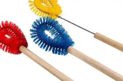 Colorful bottle brushes for cleaning, ideal for hygiene maintenance and sanitation in Asia. Suitable for various household and commercial cleaning tasks.