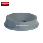 BRUTE® 32 GAL FUNNEL TOP LID GRAY