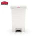 STREAMLINE® 13 GAL STEP-ON RESIN FRONT STEP WHITE