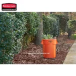VENTED BRUTE ® 32 GAL HIGH VISIBILITY ORANGE