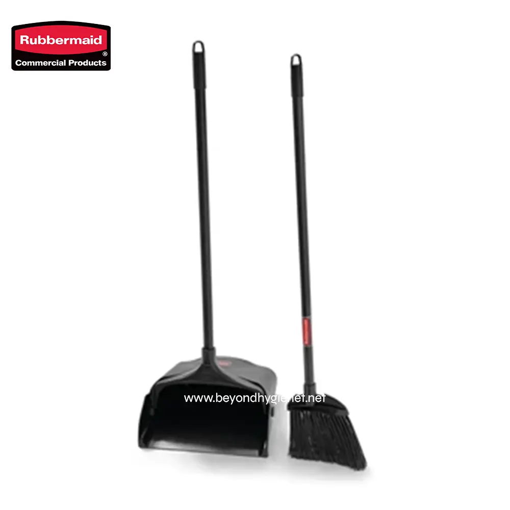 4 Broom and dustpan set for commercial cleaning, featuring durable plastic and ergonomic design for efficient sanitation. Perfect for hygiene solutions in Asian markets and cleaning services.