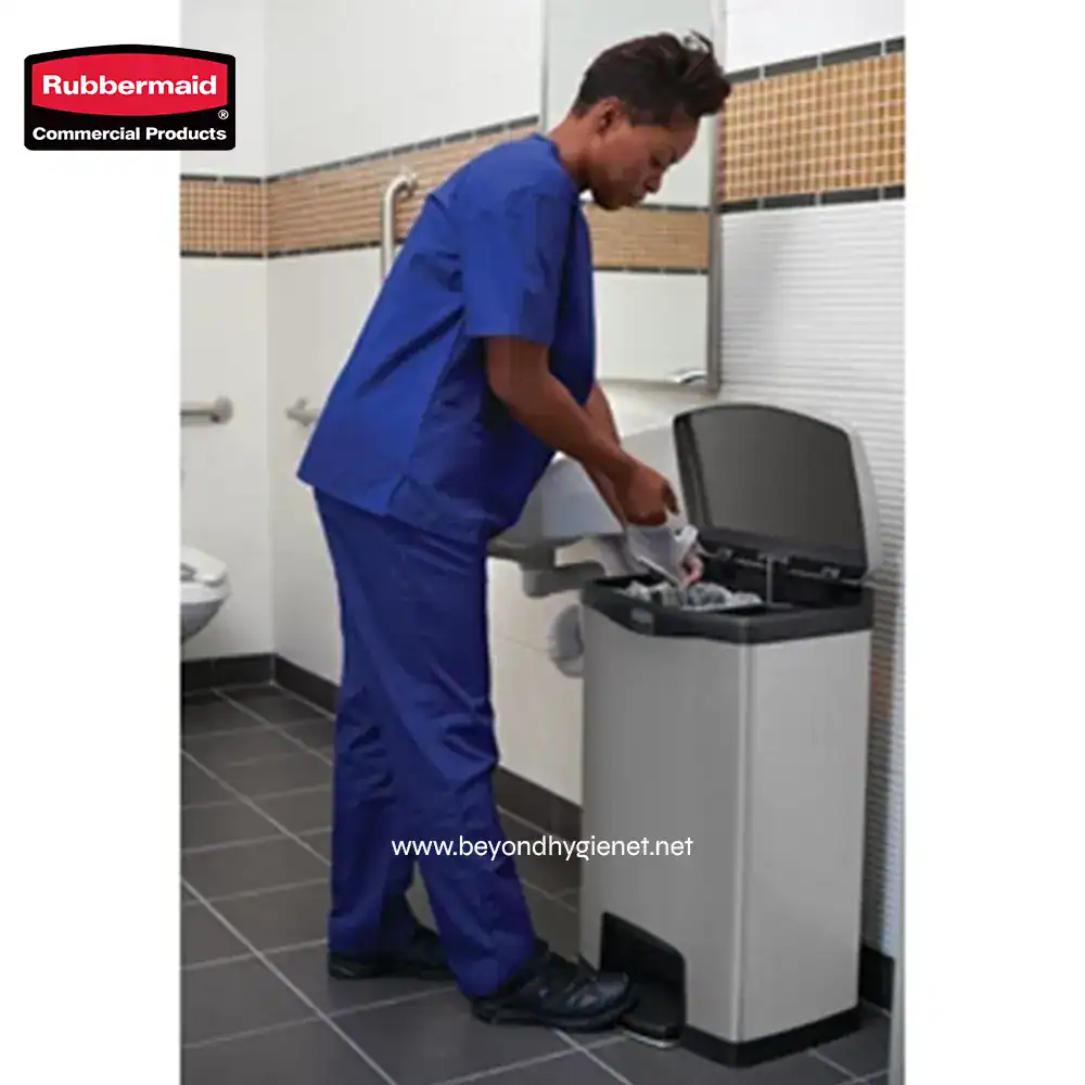 5 Disposable gloves changing in a commercial laundry facility, highlighting hygiene practices.