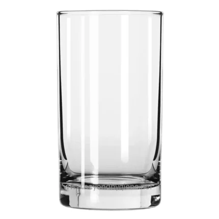 Clear empty glass tumbler for hygiene and beverage service, highlighting sanitation standards and cleanliness in Asian hospitality environments.