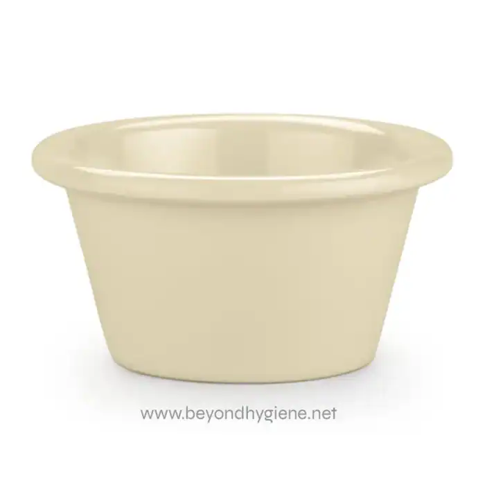 Disposable paper food container for hygiene and food service needs, ideal for Asian cuisine takeout and catering.