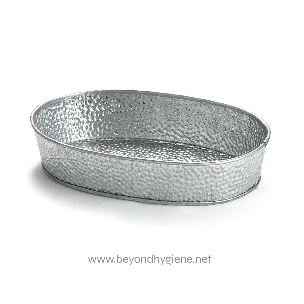 1 Polished stainless steel oval soap dish for hygienic bathroom organization.