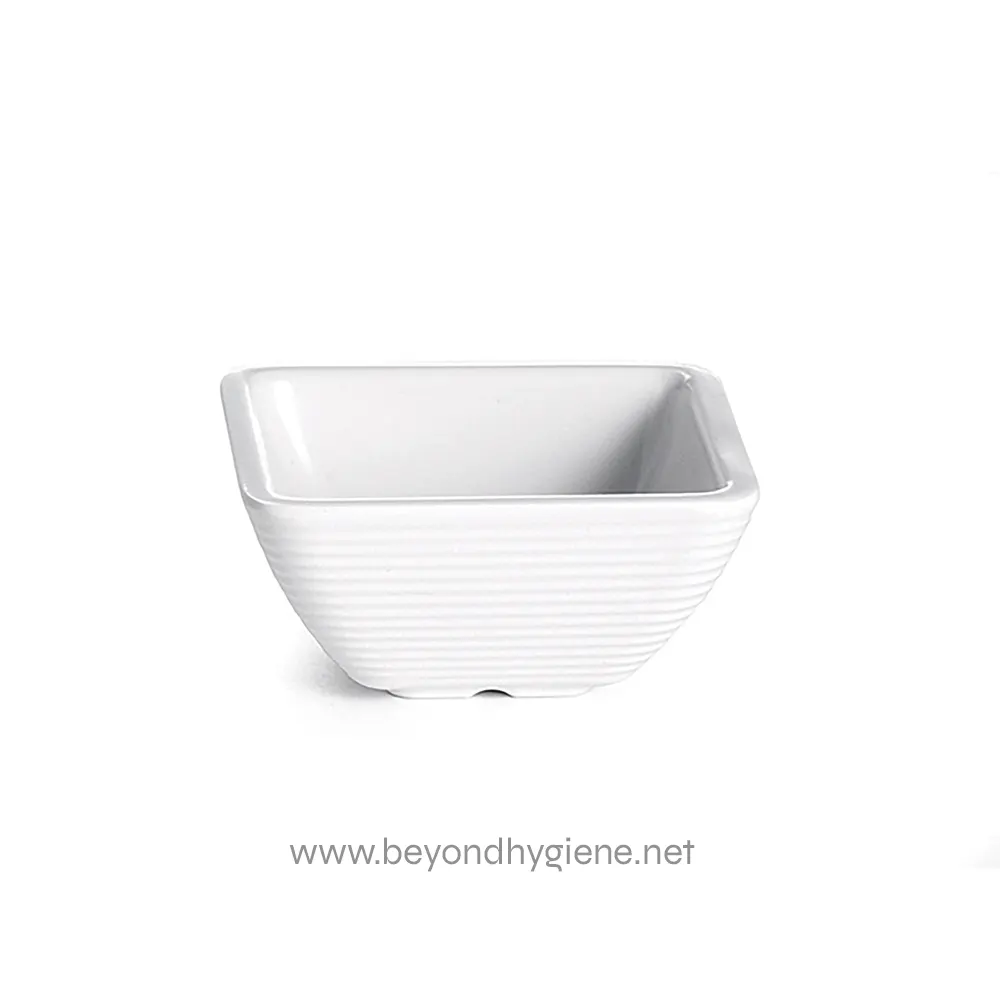 1 Stainless steel rectangular soap dish designed for hygiene and durability, perfect for commercial and residential bathrooms. Ideal for organizing soap bars with modern style.