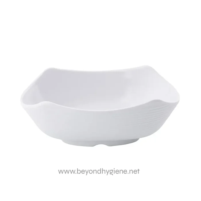 Disposable white ceramic bowl for hygiene and food presentation, ideal for Asian cuisine and catering services. Perfect for hygienic dining and food display in commercial and home settings.