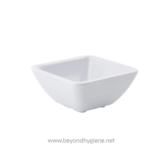 Square white ceramic serving bowl for kitchen or restaurant use, stylish and durable. Perfect for salads, appetizers, or display. Designed for hygiene and presentation in food service settings.