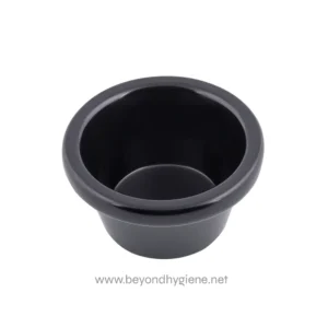 Stainless steel cup for hygiene purposes, used in professional cleaning or sanitization processes. Durable, hygienic, and suitable for Asian cleanroom and sanitation environments.