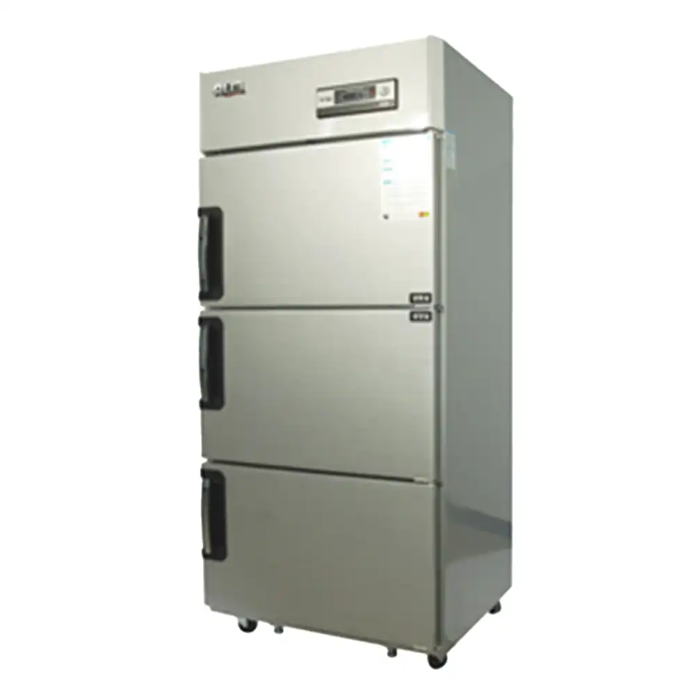 3 Door Freezer UNIQUE UDS-30FAR High-capacity commercial refrigerator for food storage in hospitality and catering industries. Durable stainless steel build with multiple compartments for optimal organization.