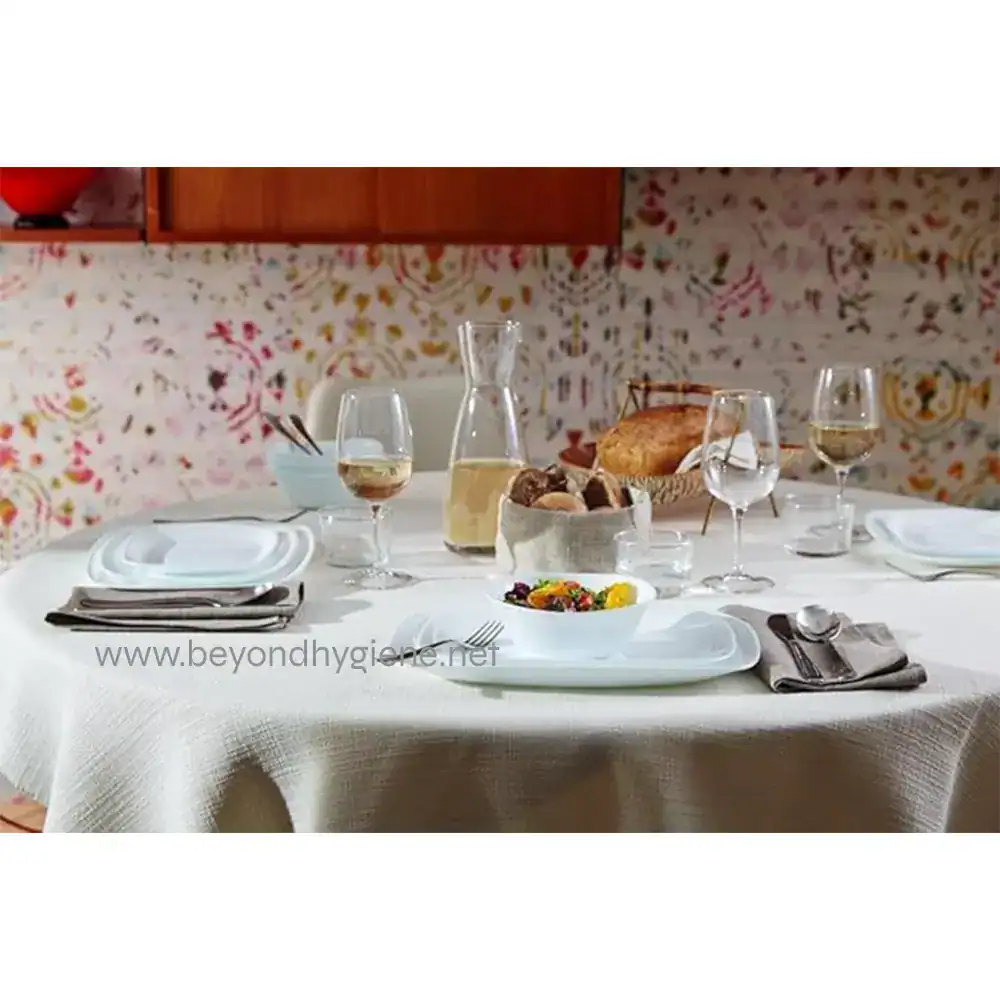 61ZM9ugJPUL._AC_SX679_ Luxury dining table setup with wine glasses, bread, and salad, showcasing hygiene and cleanliness standards at Beyond Hygiene Asia for foodservice sanitation and hospitality excellence.