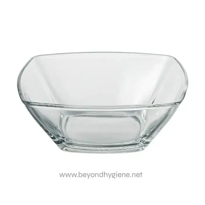 Sleek clear glass bowl for kitchen or dining, modern design for serving salads, snacks, or desserts, perfect for hygienic food presentation.