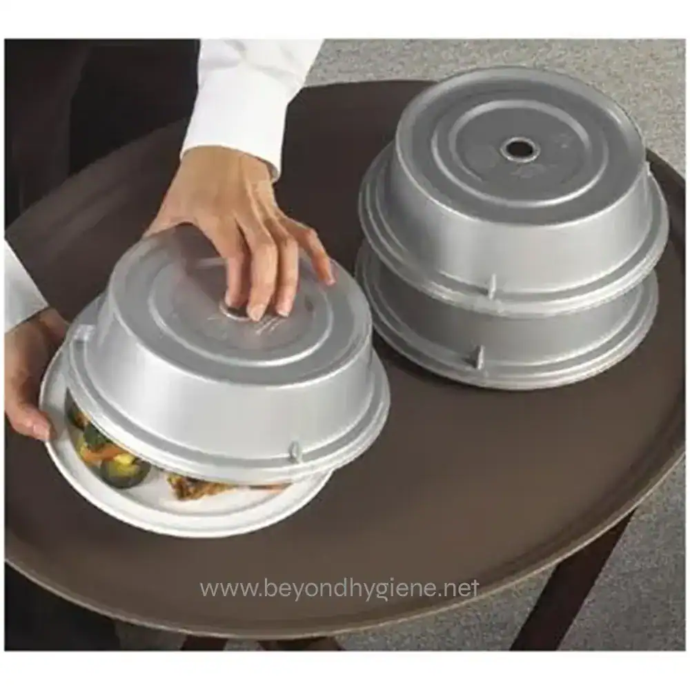 cam-1005cw152-2 Deep-dish aluminum food containers stacked on a table, used for catering and food delivery, highlighting hygienic food packaging solutions from Beyond Hygiene Asia.