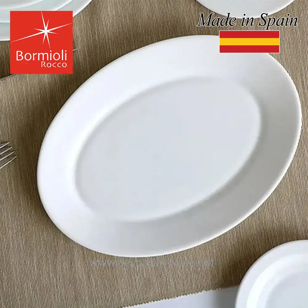 fcfb11a215d3ac1977558f18d2dbf8a6 Bormioli Rocco white ceramic plate designed for catering and hospitality industries, made in Spain, durable and elegant dinnerware for restaurants and events.