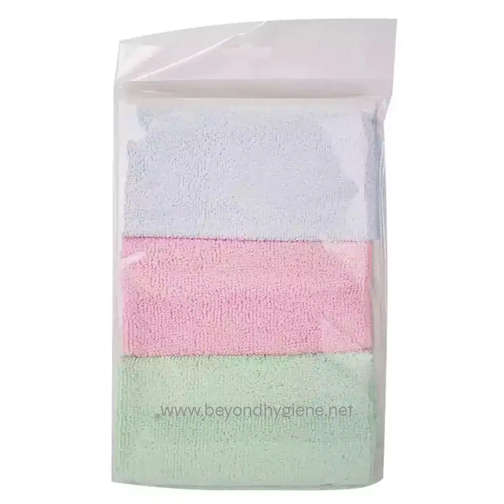 3-In-1 Utility Cleaning Cloth 32cm x 30cm Soft pastel-colored microfiber cleaning cloths in white, pink, and green inside a clear resealable plastic bag for hygiene and cleaning.