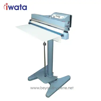 Automatic garment folding machine for laundry efficiency and quality, designed for commercial and industrial use. Perfect for laundromats, hotels, and textile processing centers.