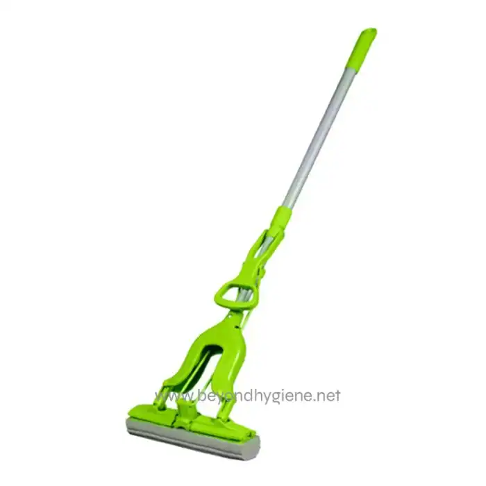 Scotch-Brite® Easy Squeeze Mop 51in