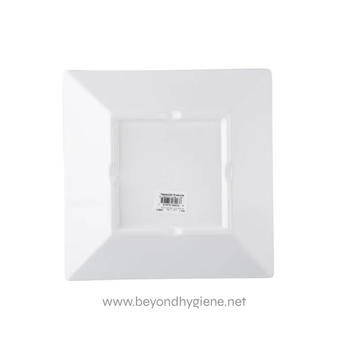 Durable white square plastic plate for food presentation or dining, ideal for commercial kitchens, restaurants, and catering services. Perfect for hygienic food serving solutions.