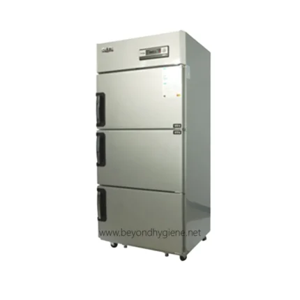 Cold storage refrigerator for commercial food preservation and hygiene solutions.