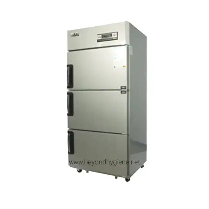 Cold storage refrigerator for commercial food preservation and hygiene solutions.